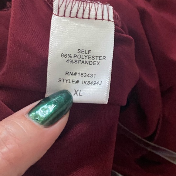 Windsor Sleeveless Surplice Jumpsuit Adjustable Sleeves Burgundy Size XLarge - Picture 8 of 13